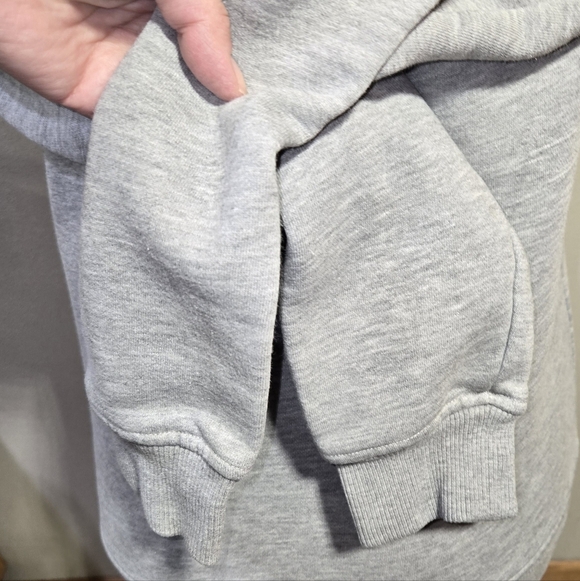 Adidas Gray Hoodie with Black Logo - Picture 4 of 6